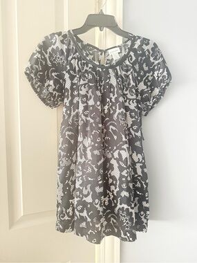 Motherhood Maternity Black and White Floral Puff-Sleeve Tunic